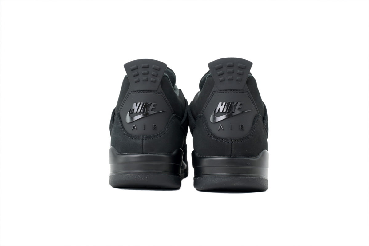 Air Jordan 4“Black Cat”